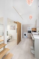 Lovely Apartment by National Museum