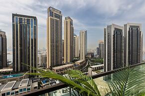 Stylish 1BR at Palace Residences