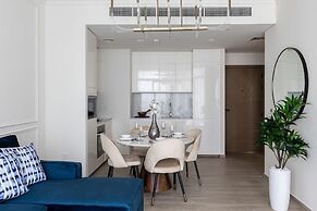Stylish 1BR at Palace Residences