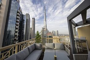 Fountain View Signature Residence With Terrace 135 SQM
