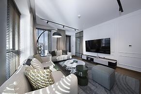 Fountain View Signature Residence With Terrace 135 SQM