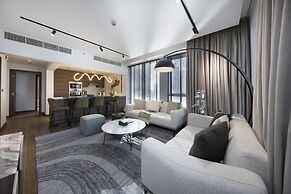 Fountain View Signature Residence With Terrace 135 SQM