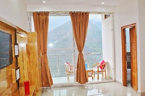 The Bel Mount