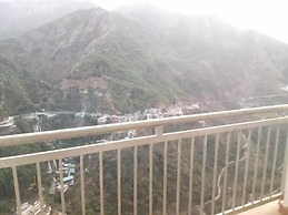 The Bel Mount
