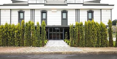 Garden Mode Airport Hotel