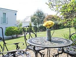 5 Melbury