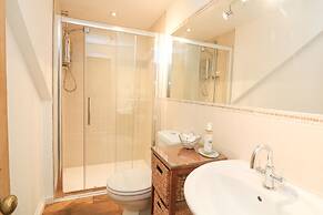5 Melbury
