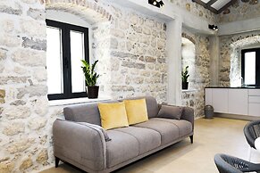 Galathea House