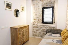 Galathea House