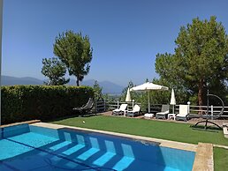 Exclusive Villas