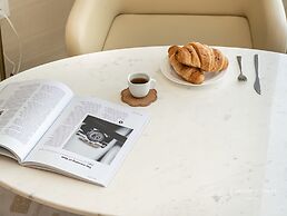 Luxury Studio in The Palm Tower