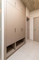 Achatis Apartments with sea view