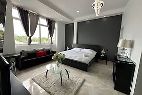 RIO HOTEL