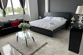 RIO HOTEL