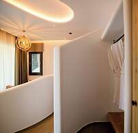 Secret Path Luxury Villas