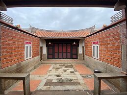 Sunshine music Traditional guest house