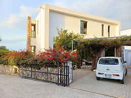 Luxurious Villa With Breathtaking Seaview