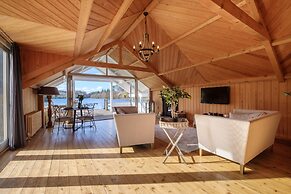 Lilymere Boat House