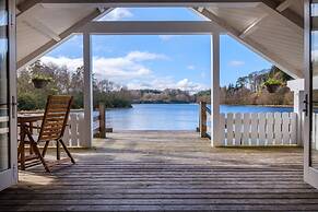 Lilymere Boat House