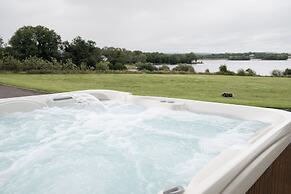 Luxury Waterfront Self-Catering Cabins