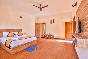 Hill Crest Resort