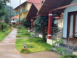 Hill Crest Resort
