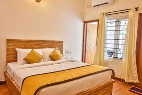 Hill Crest Resort