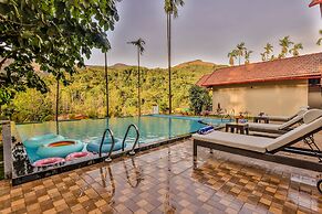 Hill Crest Resort