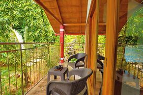 Hill Crest Resort