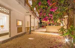 VILLA AURORA