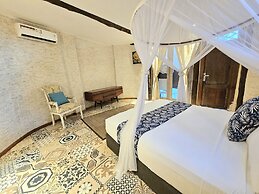 VILLA AURORA