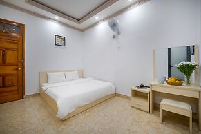 RAON Central Hotel