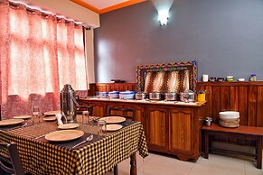 Rufina Royal Lachung