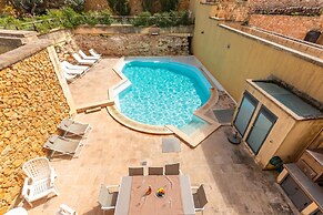 Onefifty Gozitan Villa and Pool