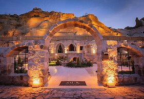 Sur Cave Hotel