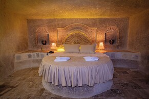 Sur Cave Hotel