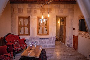 Sur Cave Hotel