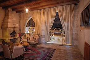Sur Cave Hotel