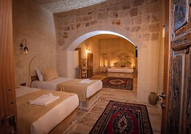 Sur Cave Hotel