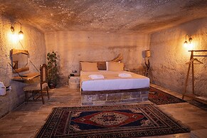 Sur Cave Hotel