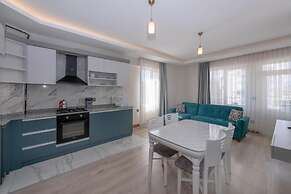Citrus Luna Suite