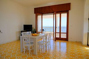 Casa Panorama Front of the Sea
