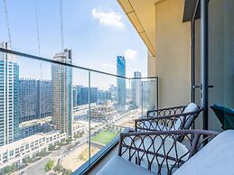 Cityscape Splendor Lavish 1BR Uptown