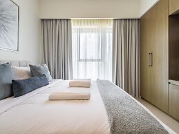 Cityscape Splendor Lavish 1BR Uptown