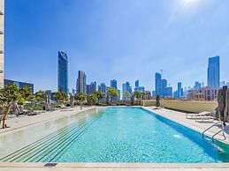 Cityscape Splendor Lavish 1BR Uptown