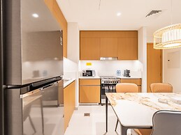 Creek Beachfront Heaven 1BR Luxe Harbor