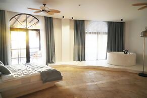 Maja Luxury Resort Hotel
