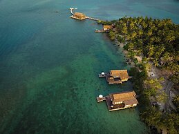 Full Moon Private Island