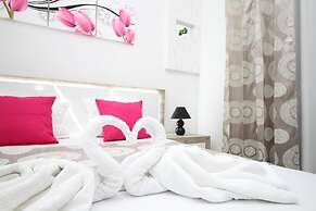Apartments Cota