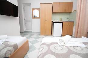Apartments Cota